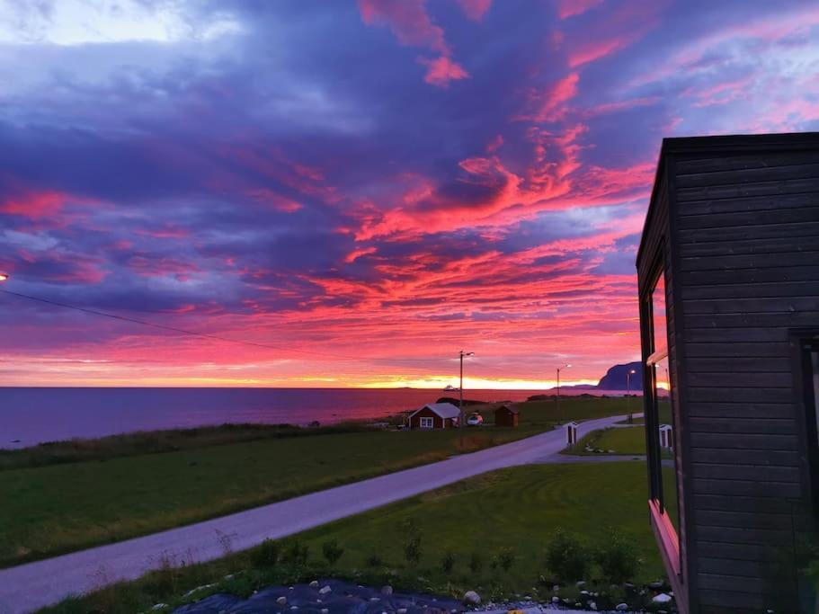 Beach Front Appartments In Design Eco-Villa Ulsteinvik Exterior photo